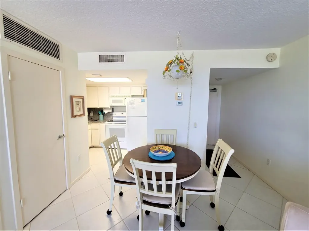 180 Seaview Court Marco Island FL 34145