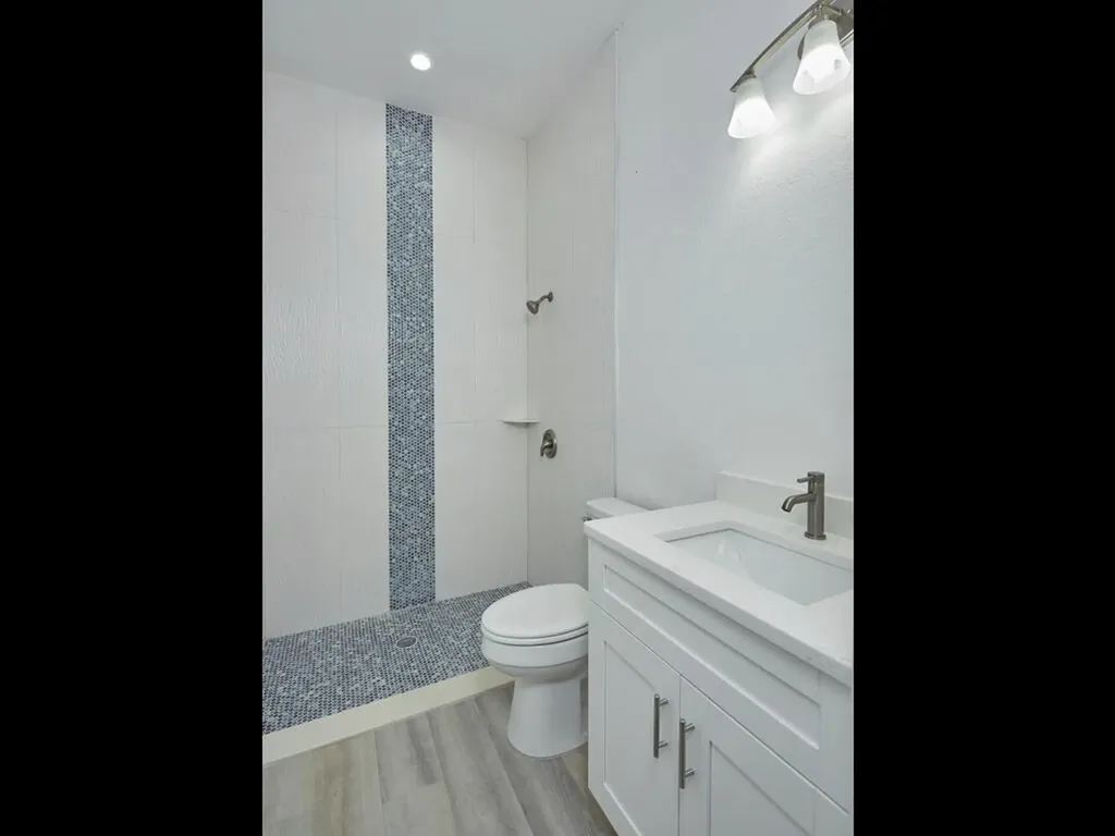 3677 Oil Well Road Naples FL 34120