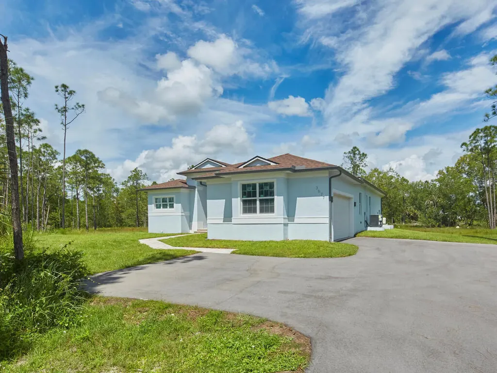 3677 Oil Well Road Naples FL 34120