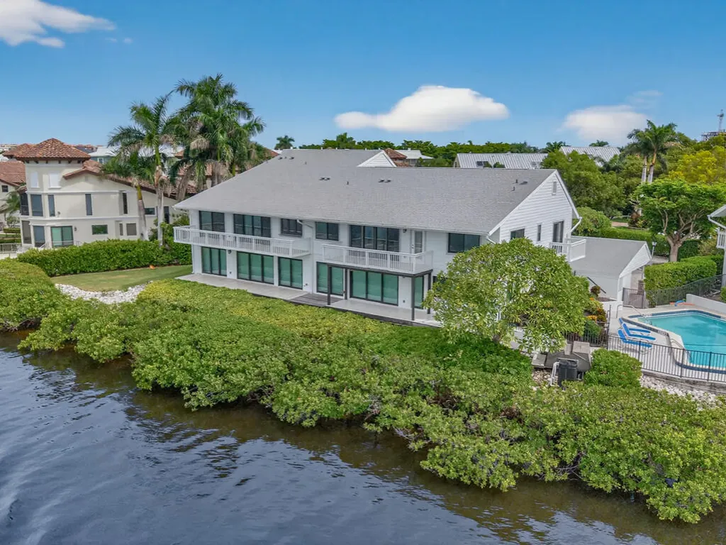 1302 Chesapeake Avenue Naples FL 34102