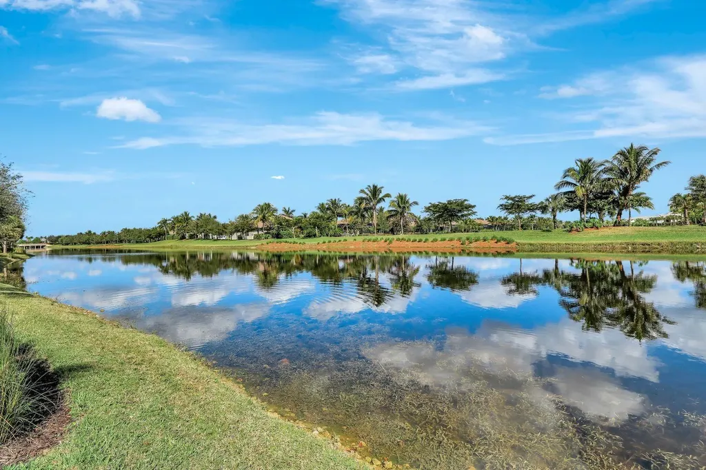 8988 Cherry Oaks Trail Naples FL 34114