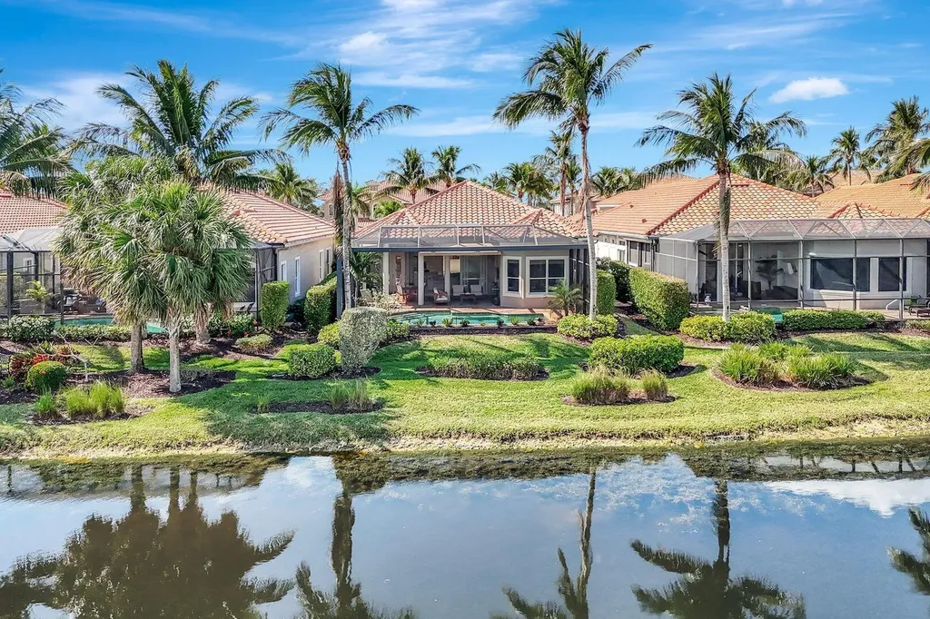 8988 Cherry Oaks Trail Naples FL 34114