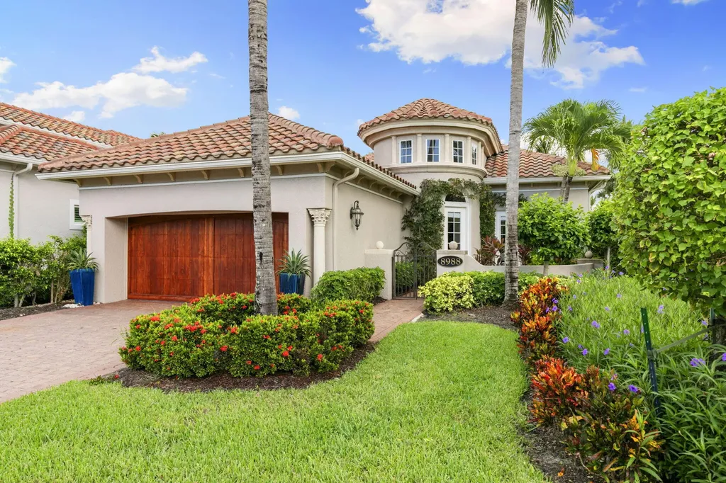8988 Cherry Oaks Trail Naples FL 34114