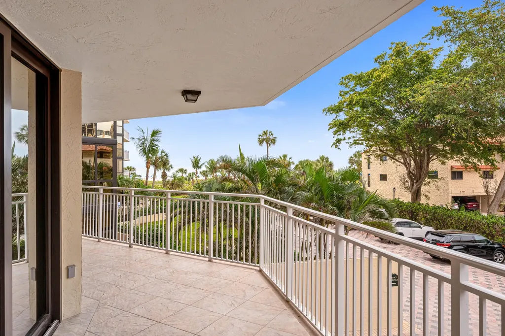 520 S Collier Boulevard Marco Island FL 34145