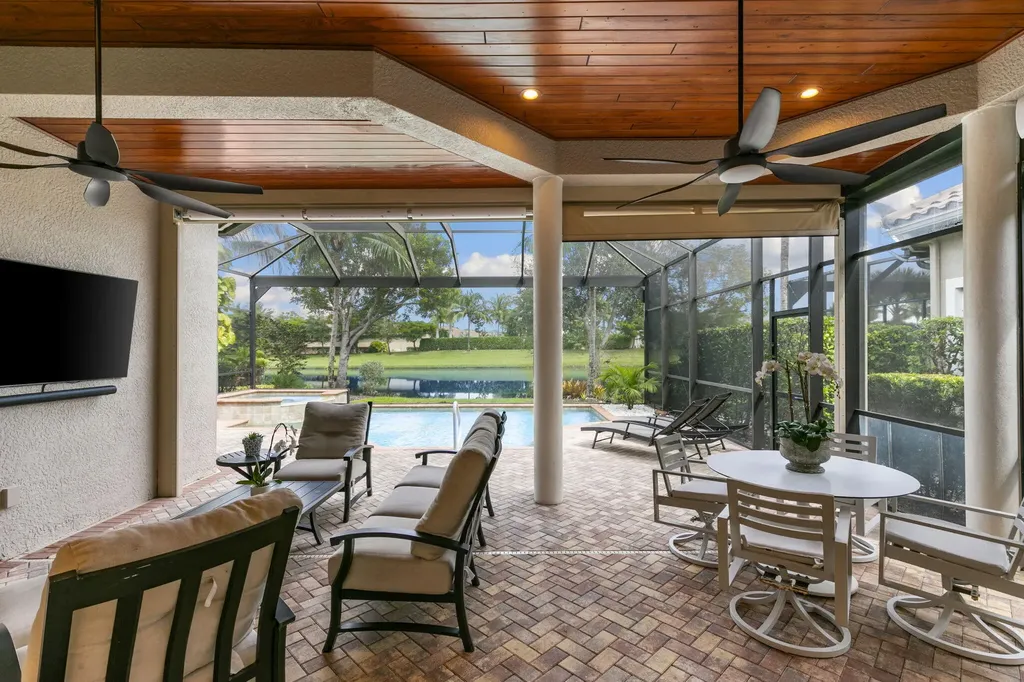 9024 Cherry Oaks Trail Naples FL 34114