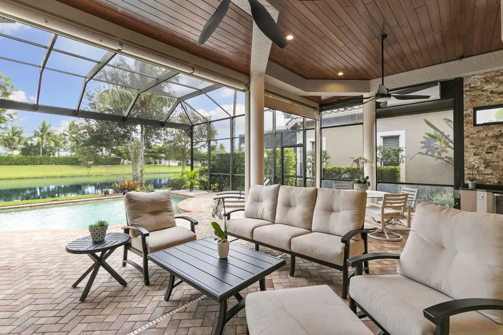 9024 Cherry Oaks Trail Naples FL 34114