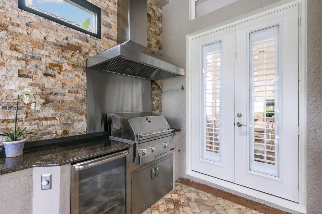 9024 Cherry Oaks Trail Naples FL 34114