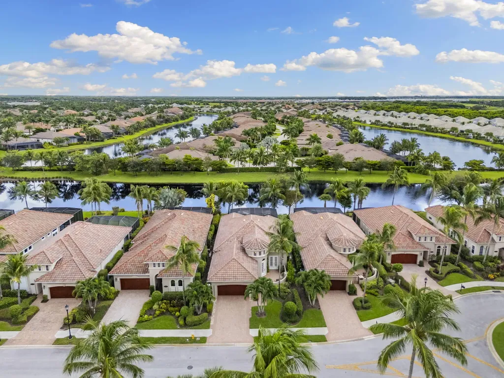 9024 Cherry Oaks Trail Naples FL 34114