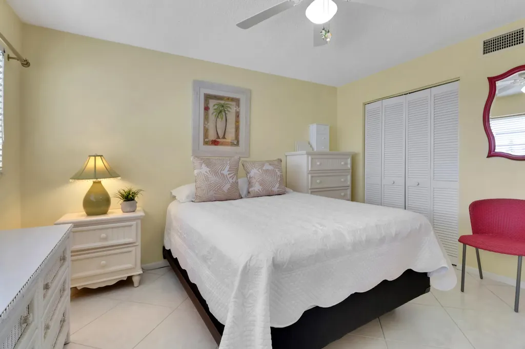 291 S Collier Marco Island FL 34145