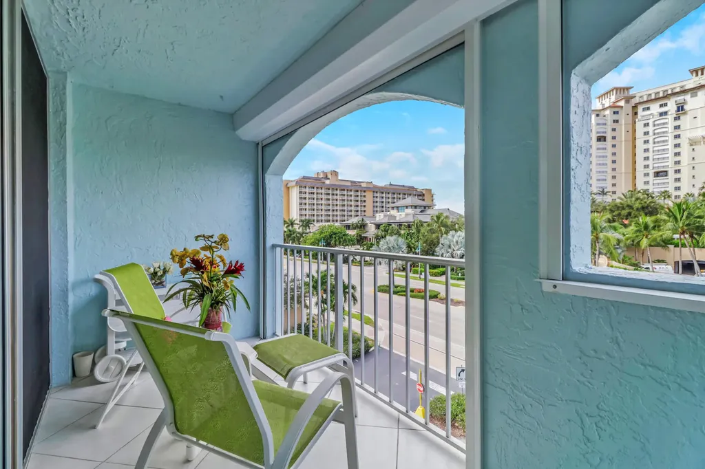 291 S Collier Marco Island FL 34145