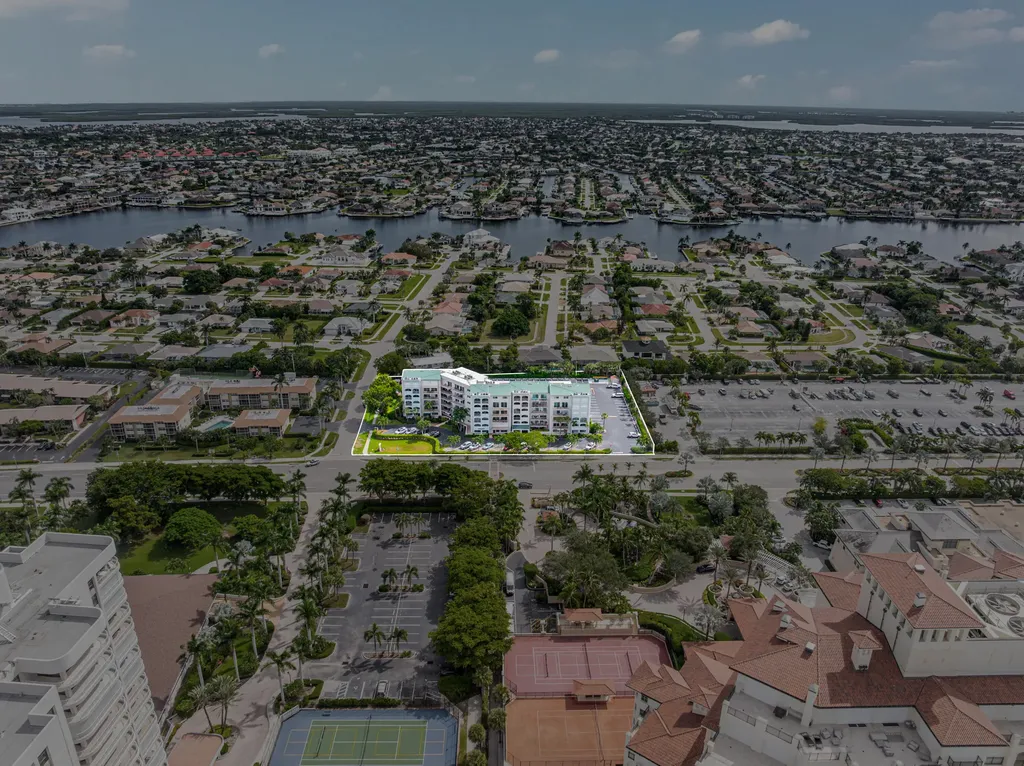 291 S Collier Marco Island FL 34145