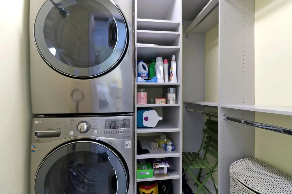 291 S Collier Marco Island FL 34145