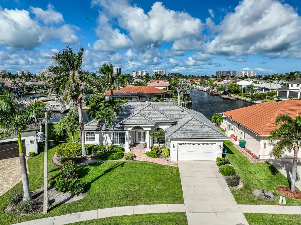 100 Bonita Court Marco Island FL 34145