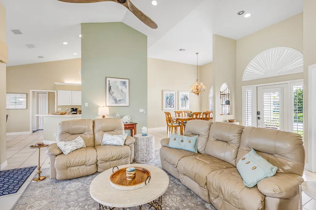 100 Bonita Court Marco Island FL 34145