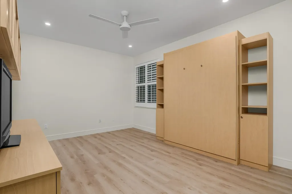 269 Vintage Bay Marco Island FL 34145