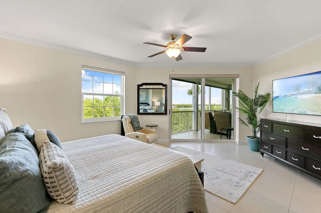 337 Vintage Bay Drive Marco Island FL 34145