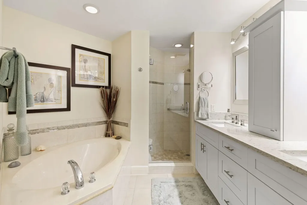 337 Vintage Bay Drive Marco Island FL 34145