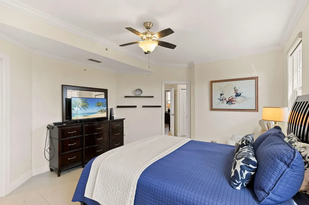 337 Vintage Bay Drive Marco Island FL 34145