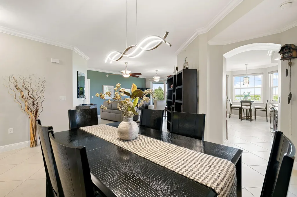 337 Vintage Bay Drive Marco Island FL 34145