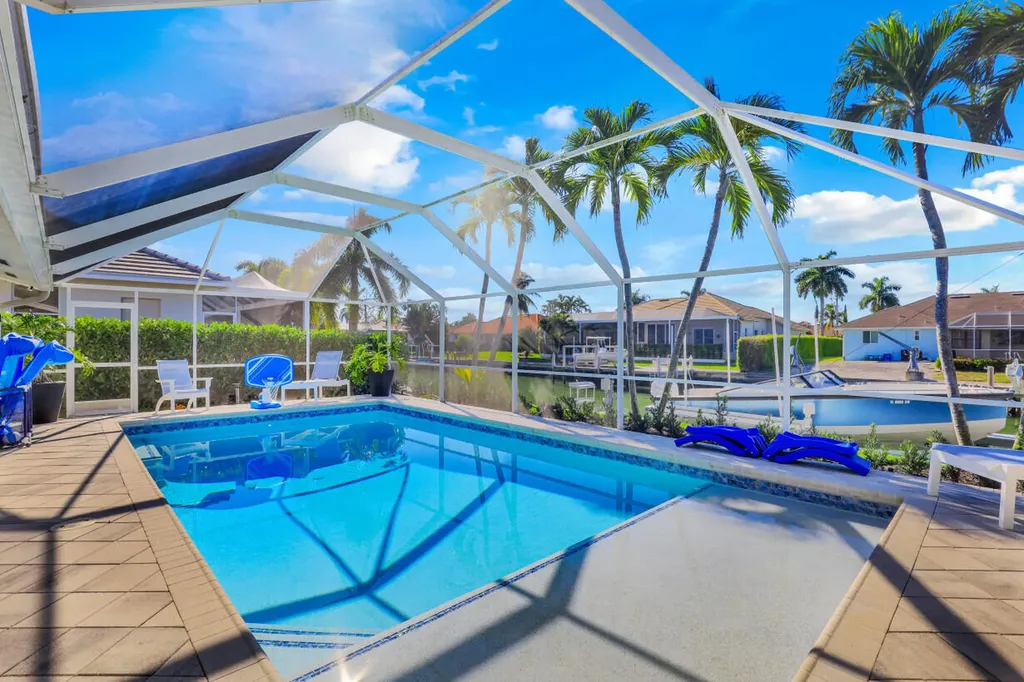 334 Polynesia Court Marco Island FL 34145