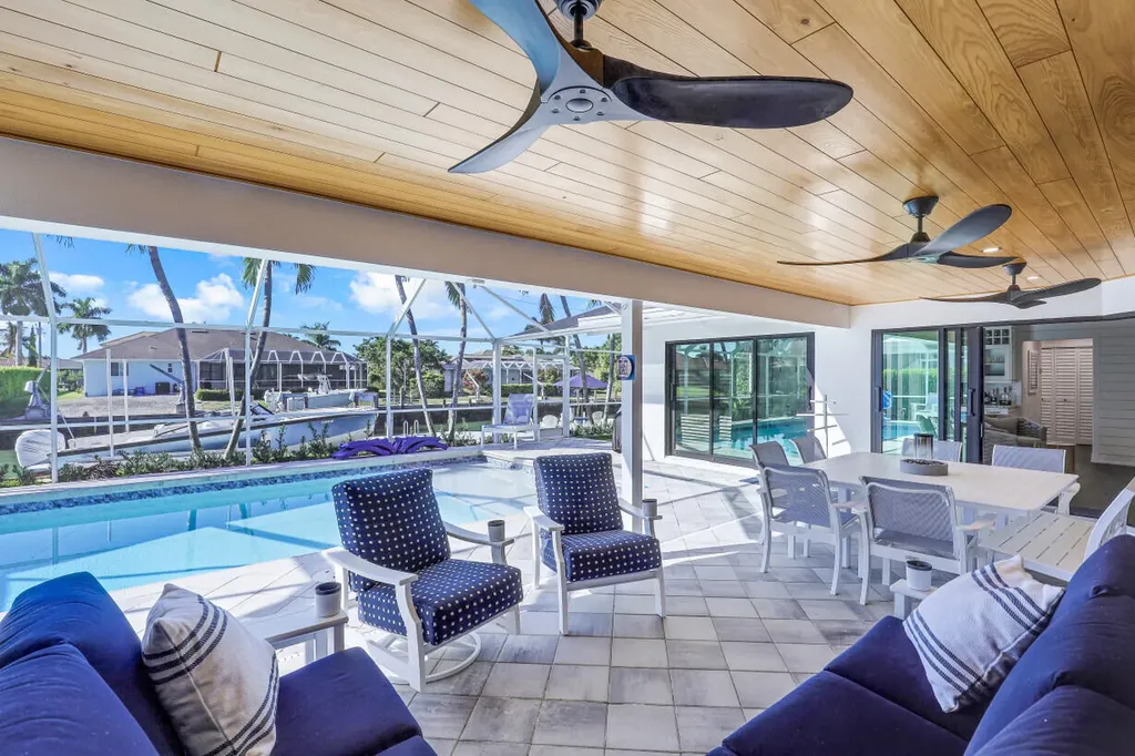 334 Polynesia Court Marco Island FL 34145