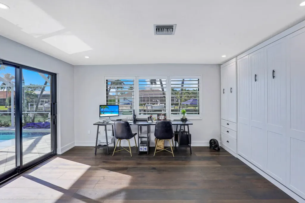 334 Polynesia Court Marco Island FL 34145