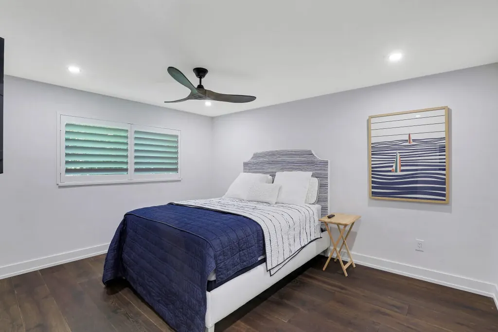 334 Polynesia Court Marco Island FL 34145