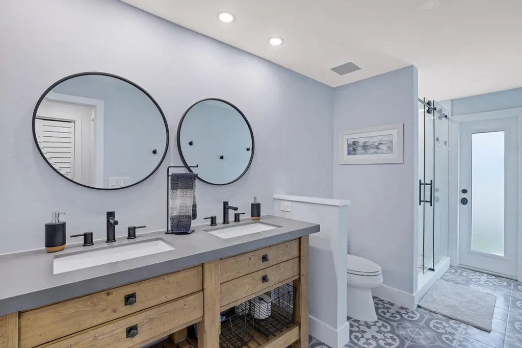 334 Polynesia Court Marco Island FL 34145