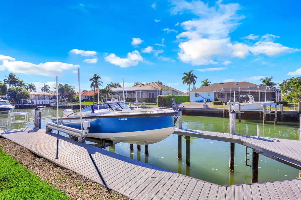 334 Polynesia Court Marco Island FL 34145