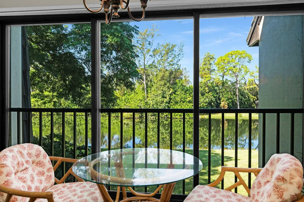 1561 Oyster Catcher Point Naples FL 34105