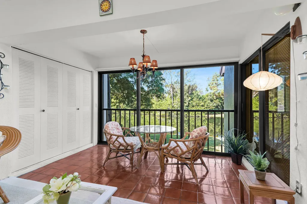 1561 Oyster Catcher Point Naples FL 34105