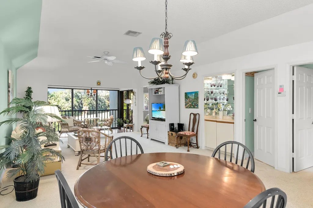 1561 Oyster Catcher Point Naples FL 34105