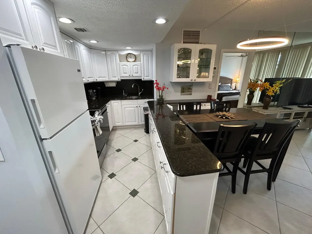 180 Seaview Court Marco Island FL 34145