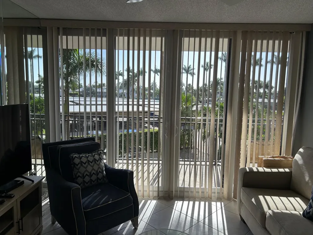 180 Seaview Court Marco Island FL 34145