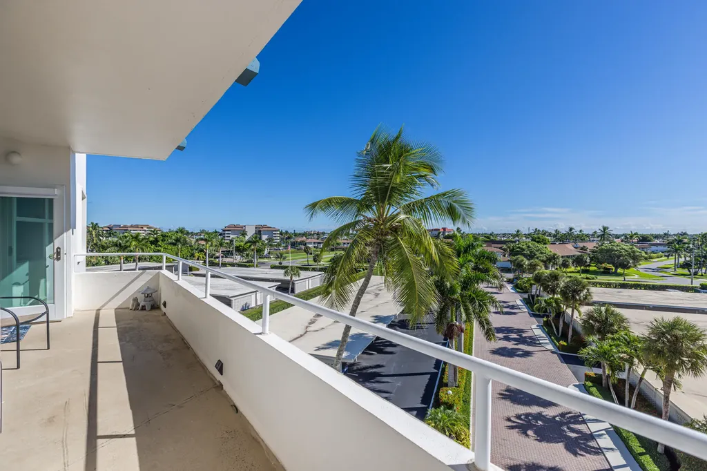 220 Seaview Court Marco Island FL 34145