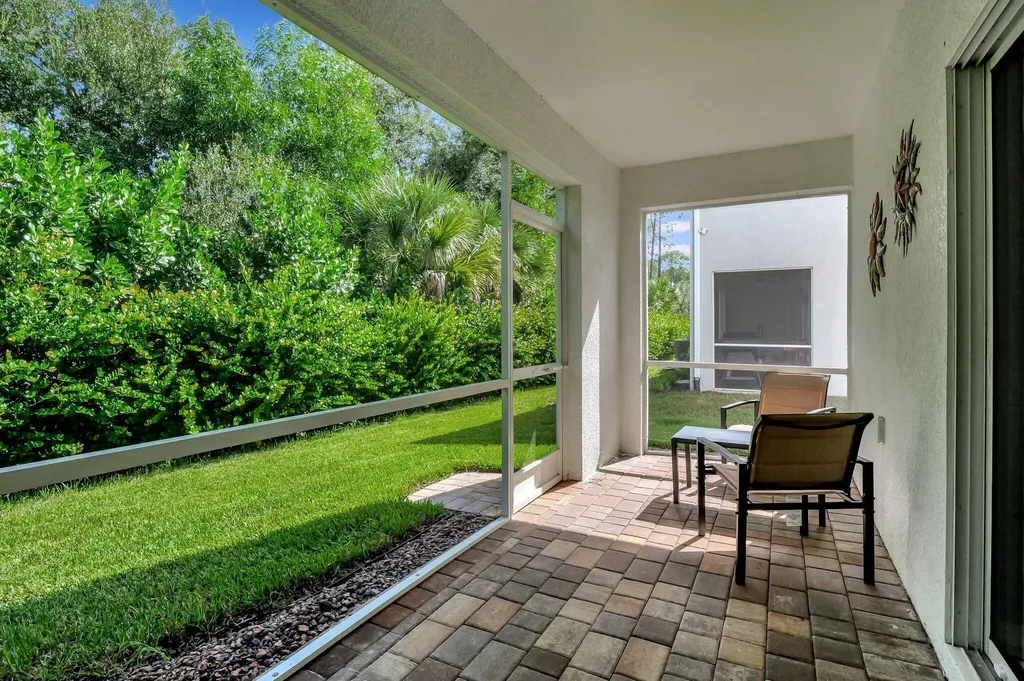 15489 Wildflower Circle Naples FL 34119