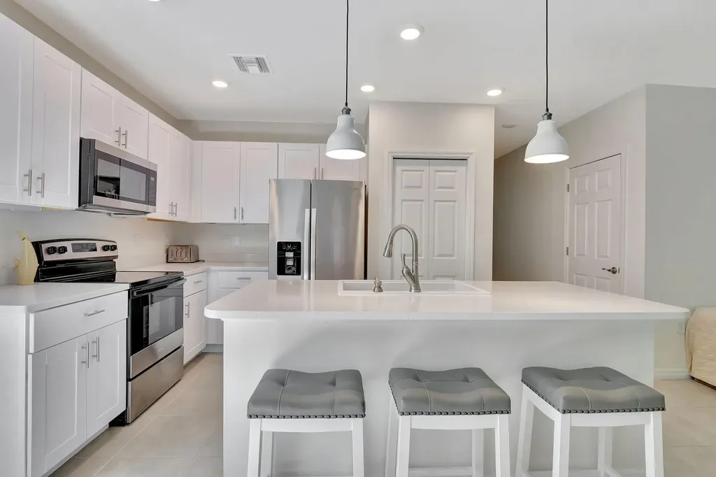 15489 Wildflower Circle Naples FL 34119