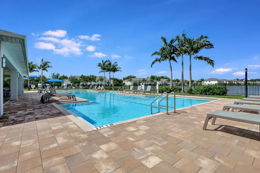 15489 Wildflower Circle Naples FL 34119