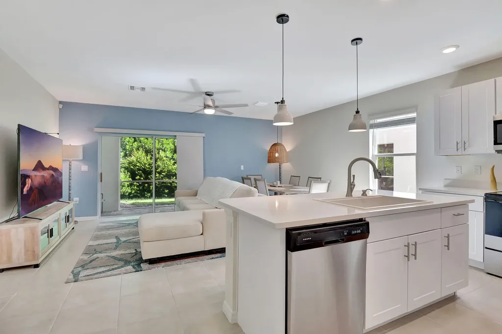 15489 Wildflower Circle Naples FL 34119