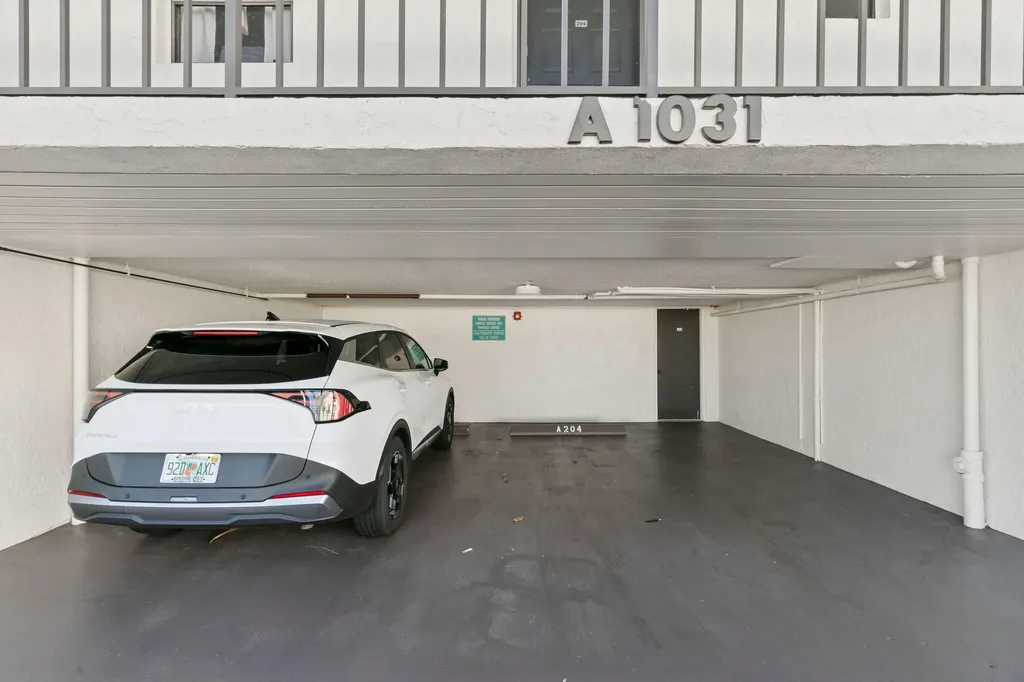 1031 Anglers Cove Marco Island FL 34145