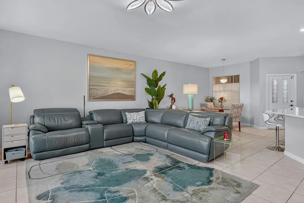 214 Waterway Marco Island FL 34145