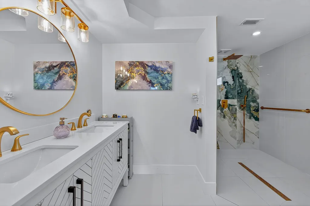 214 Waterway Marco Island FL 34145