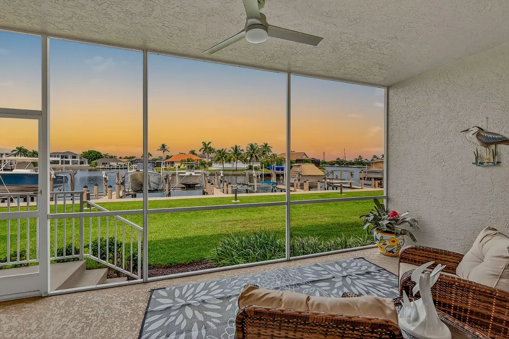 214 Waterway Marco Island FL 34145
