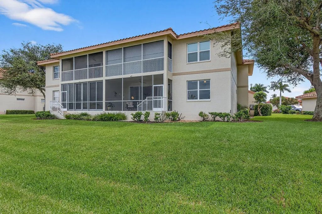 214 Waterway Marco Island FL 34145