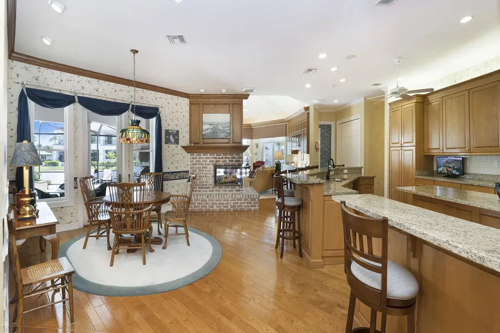 1291 Laurel Court Marco Island FL 34145