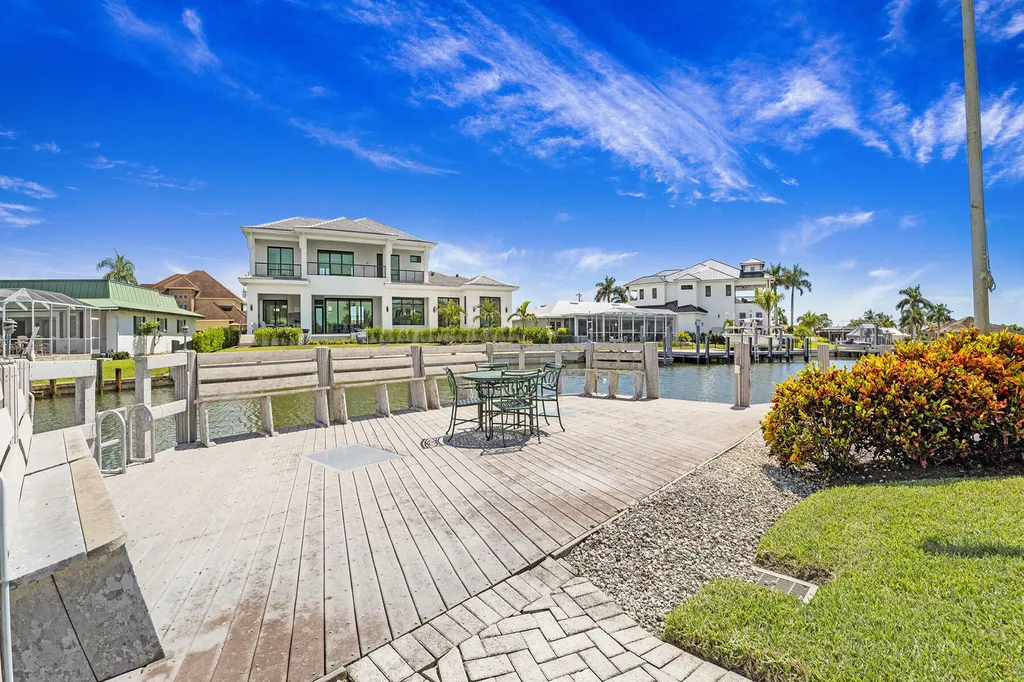 1291 Laurel Court Marco Island FL 34145