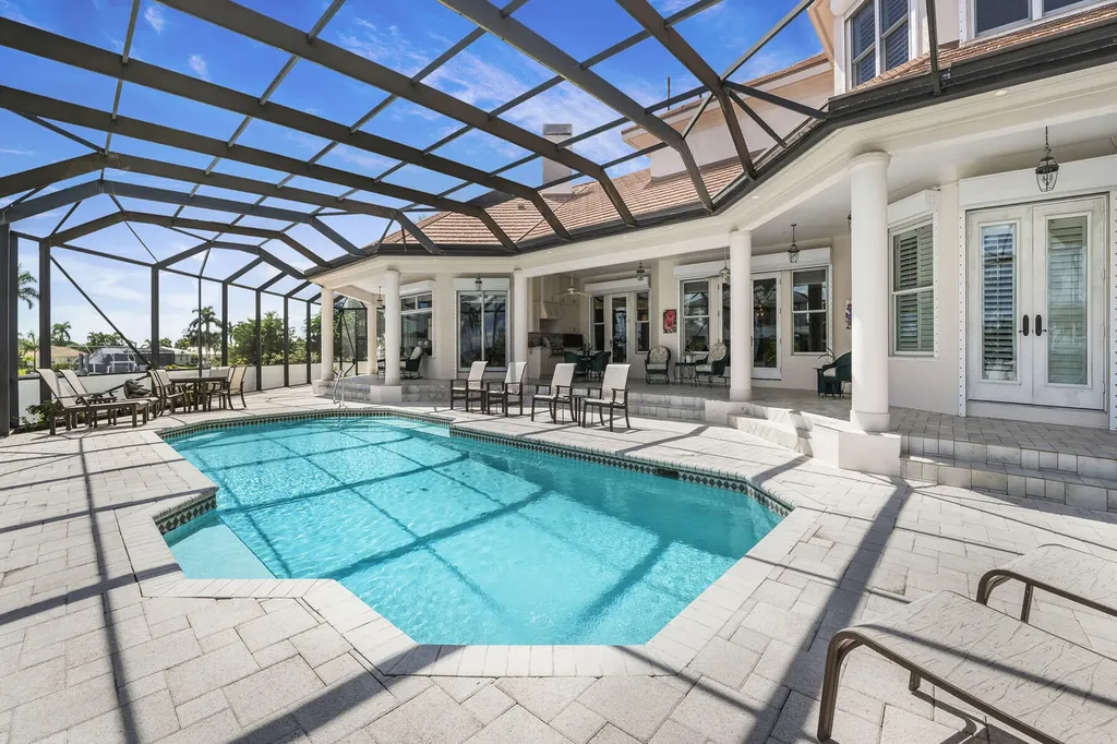 1291 Laurel Court Marco Island FL 34145