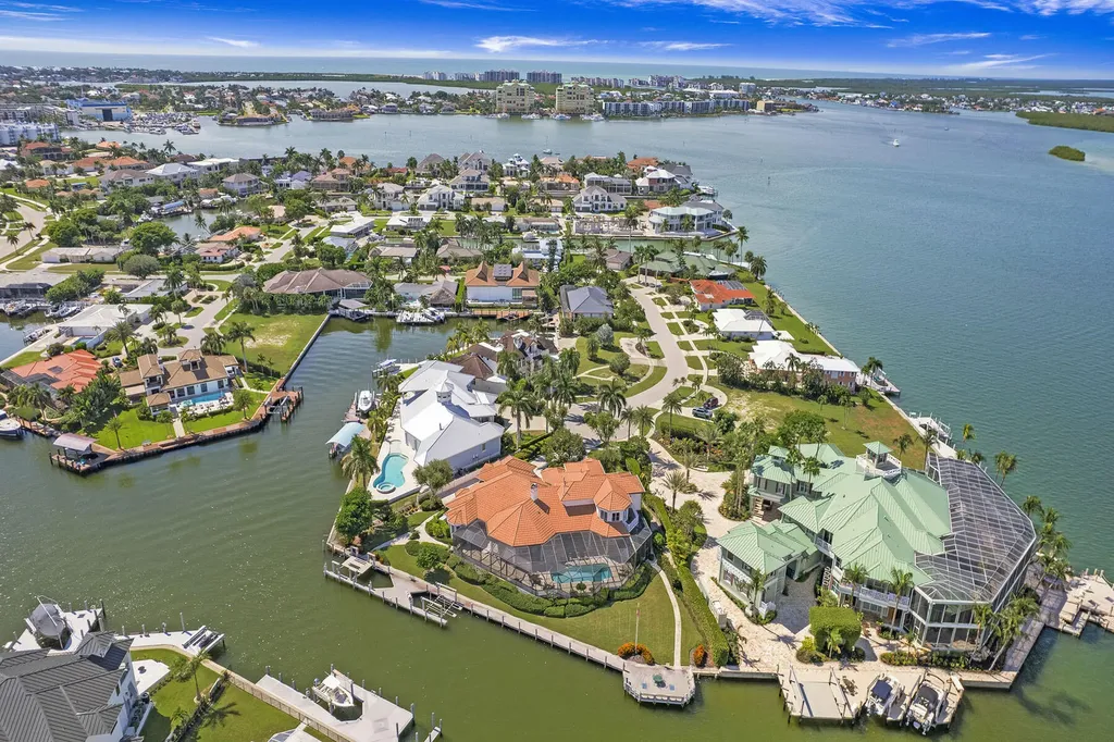 1291 Laurel Court Marco Island FL 34145