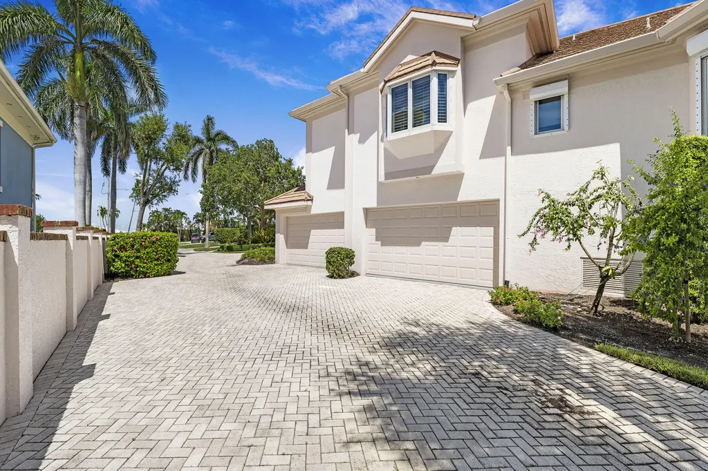 1291 Laurel Court Marco Island FL 34145