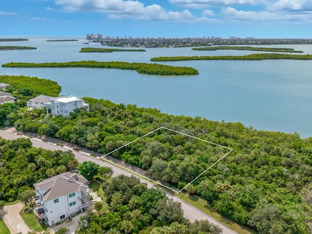 1097 Blue Hill Creek Drive Marco Island FL 34145